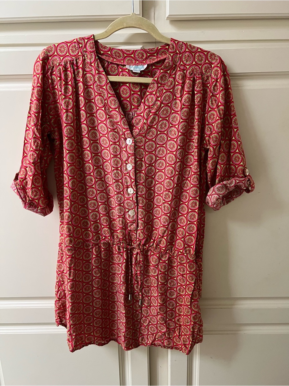escapada beach Pink, Red and green Printed Button-Front Tunic Coverup